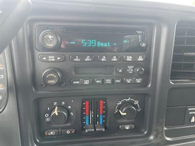 2004 GMC Sierra 1500 SLE   - Photo 13 - Clearfield, UT 84015