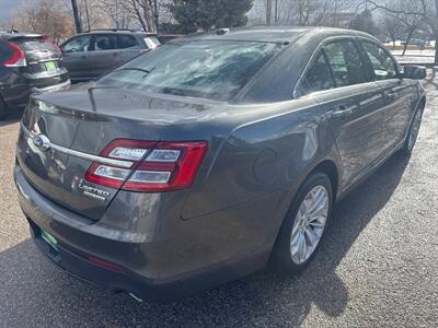 2018 Ford Taurus Limited   - Photo 3 - Clearfield, UT 84015