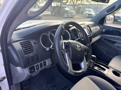 2015 Toyota Tacoma V6   - Photo 17 - Clearfield, UT 84015