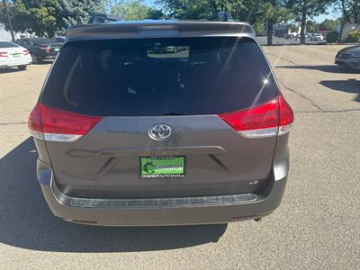 2014 Toyota Sienna LE 7-Passenger Auto   - Photo 4 - Clearfield, UT 84015