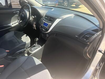 2014 Hyundai ACCENT Se   - Photo 11 - Clearfield, UT 84015