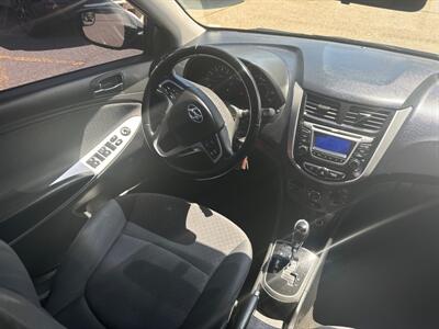 2014 Hyundai ACCENT Se   - Photo 15 - Clearfield, UT 84015