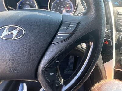 2013 Hyundai SONATA Limited   - Photo 23 - Clearfield, UT 84015