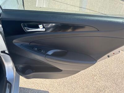 2013 Hyundai SONATA Limited   - Photo 13 - Clearfield, UT 84015