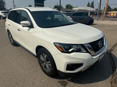 2020 Nissan Pathfinder SL Premium  