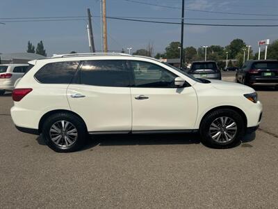 2020 Nissan Pathfinder SL Premium   - Photo 2 - Clearfield, UT 84015