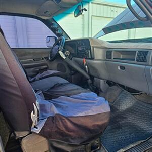 1996 Dodge Ram 2500 Laramie SLT   - Photo 14 - West Haven, UT 84401