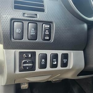 2012 Toyota Tacoma V6   - Photo 17 - West Haven, UT 84401