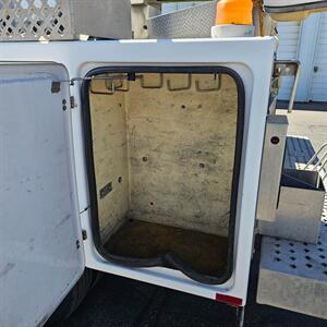 2006 Ford F-450   - Photo 16 - West Haven, UT 84401