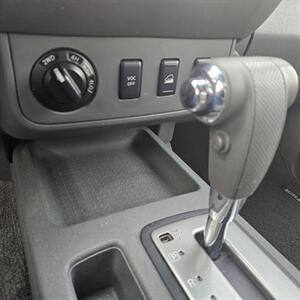 2010 Nissan Frontier SE V6   - Photo 13 - West Haven, UT 84401