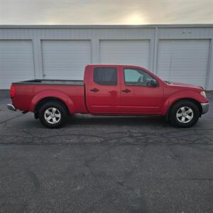 2010 Nissan Frontier SE V6   - Photo 2 - West Haven, UT 84401
