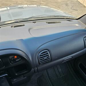 2001 Dodge Ram 2500 SLT Plus   - Photo 25 - West Haven, UT 84401