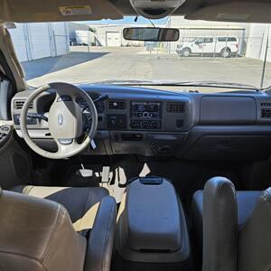 2003 Ford F-350 Lariat   - Photo 15 - West Haven, UT 84401