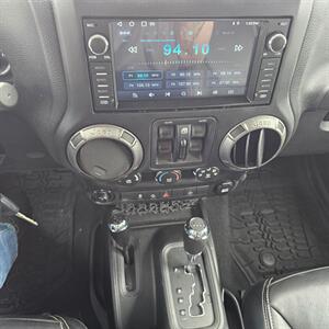 2018 Jeep Wrangler JK Unlimited Freedom Edition   - Photo 25 - West Haven, UT 84401