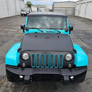 2018 Jeep Wrangler JK Unlimited Freedom Edition   - Photo 8 - West Haven, UT 84401