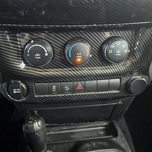 2015 Jeep Wrangler Unlimited Freedom Edition   - Photo 14 - West Haven, UT 84401