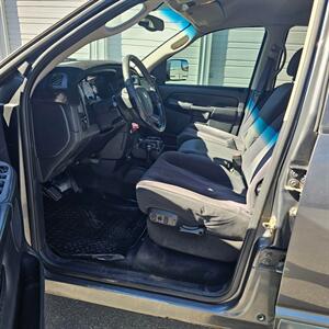 2004 Dodge Ram 3500 SLT   - Photo 23 - West Haven, UT 84401