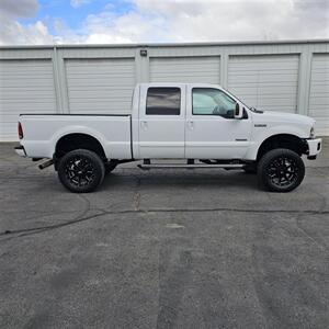 2006 Ford F-250 XLT   - Photo 2 - West Haven, UT 84401