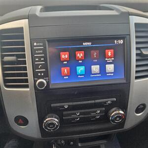 2019 Nissan Frontier SV V6   - Photo 17 - West Haven, UT 84401