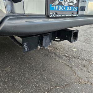 2019 Nissan Frontier SV V6   - Photo 8 - West Haven, UT 84401