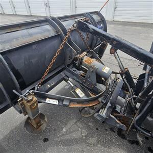 2003 Freightliner Dump Truck F70   - Photo 9 - West Haven, UT 84401