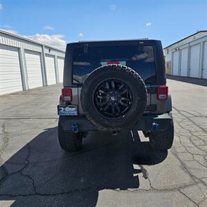2017 Jeep Wrangler Unlimited Sahara   - Photo 6 - West Haven, UT 84401