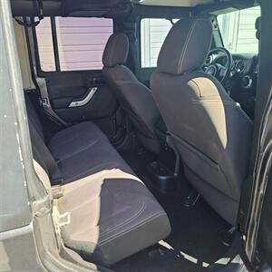 2017 Jeep Wrangler Unlimited Sahara   - Photo 17 - West Haven, UT 84401