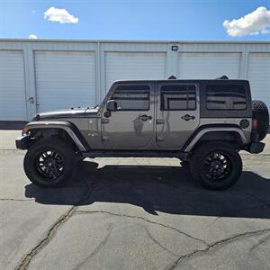 2017 Jeep Wrangler Unlimited Sahara   - Photo 8 - West Haven, UT 84401