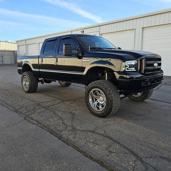2006 Ford F-350 Super Duty Lariat   - Photo 1 - West Haven, UT 84401