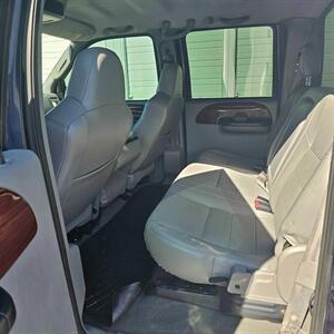 2006 Ford F-250 Lariat   - Photo 14 - West Haven, UT 84401