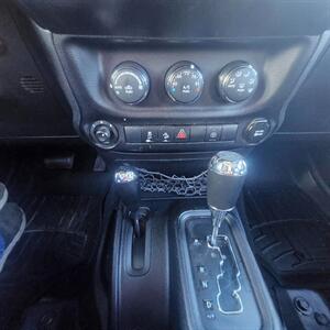 2013 Jeep Wrangler Unlimited Sahara   - Photo 6 - West Haven, UT 84401