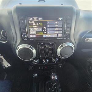 2013 Jeep Wrangler Unlimited Sahara   - Photo 12 - West Haven, UT 84401