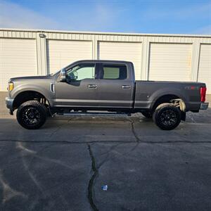 2017 Ford F-250 Super Duty Lariat   - Photo 4 - West Haven, UT 84401