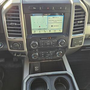 2017 Ford F-250 Super Duty Lariat   - Photo 9 - West Haven, UT 84401