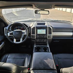 2017 Ford F-250 Super Duty Lariat   - Photo 13 - West Haven, UT 84401
