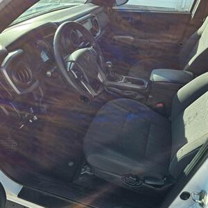 2016 Toyota Tacoma TRD Sport   - Photo 9 - West Haven, UT 84401
