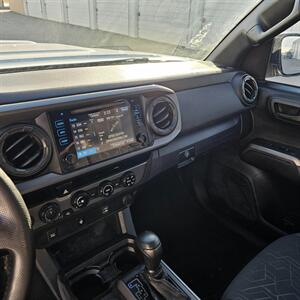 2016 Toyota Tacoma TRD Sport   - Photo 7 - West Haven, UT 84401