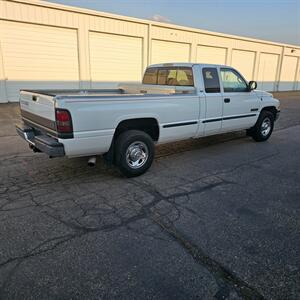 1999 Dodge Ram 2500 Laramie SLT   - Photo 3 - West Haven, UT 84401