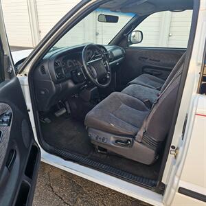 1999 Dodge Ram 2500 Laramie SLT   - Photo 18 - West Haven, UT 84401