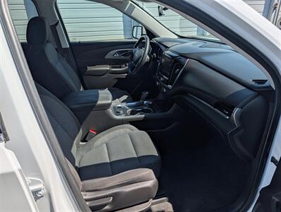 2018 Chevrolet Traverse LT Cloth - Photo 19 - West Haven, UT 84401