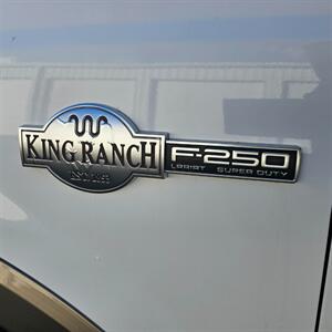 2005 Ford F-250 Super Duty XL 4dr Crew Cab XL   - Photo 10 - West Haven, UT 84401