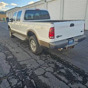 2005 Ford F-250 Super Duty XL 4dr Crew Cab XL   - Photo 3 - West Haven, UT 84401