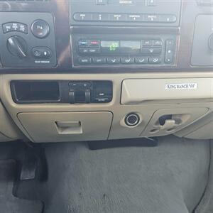 2005 Ford F-250 Super Duty XL 4dr Crew Cab XL   - Photo 16 - West Haven, UT 84401