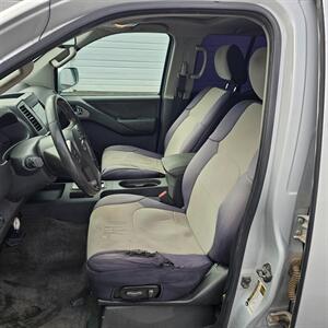 2012 Nissan Frontier PRO-4X   - Photo 20 - West Haven, UT 84401