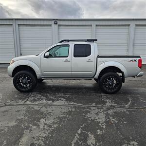2012 Nissan Frontier PRO-4X   - Photo 4 - West Haven, UT 84401