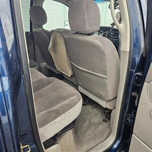 2003 Dodge Ram 3500 SLT   - Photo 13 - West Haven, UT 84401