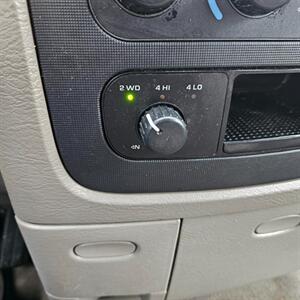 2003 Dodge Ram 3500 SLT   - Photo 18 - West Haven, UT 84401
