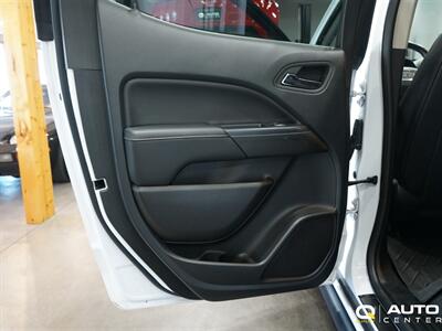 2022 GMC Canyon AT4 w/Cloth   - Photo 13 - Lynnwood, WA 98036