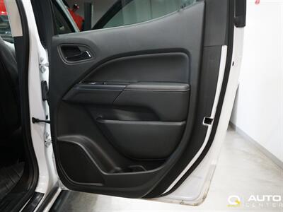 2022 GMC Canyon AT4 w/Cloth   - Photo 15 - Lynnwood, WA 98036