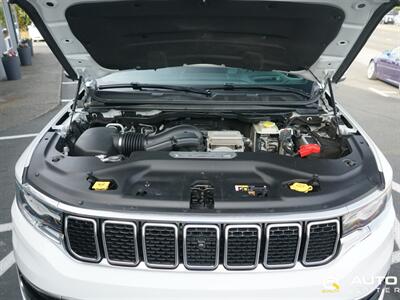 2022 Jeep Wagoneer Series III   - Photo 9 - Lynnwood, WA 98036
